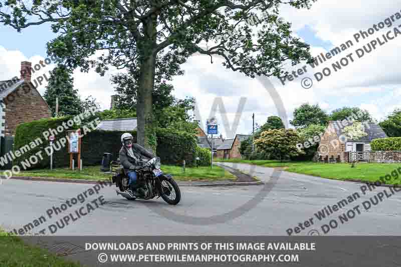 Vintage motorcycle club;eventdigitalimages;no limits trackdays;peter wileman photography;vintage motocycles;vmcc banbury run photographs